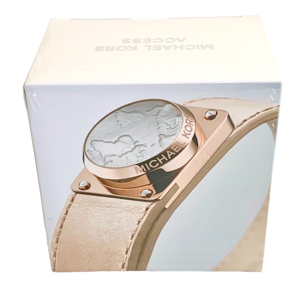 Michael Kors Reade Watch Hunger Stop Rose Gold-Tone Activity Tracker